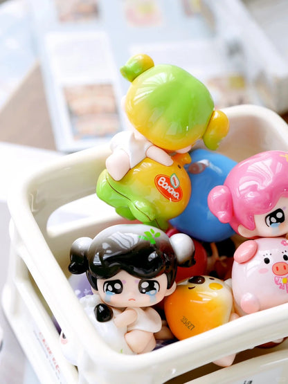 XAXA -give me a hug mini blind box
