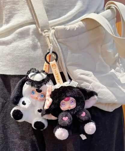 Youmi Hullu Slow Moments Series