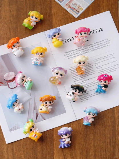 XAXA -give me a hug mini blind box