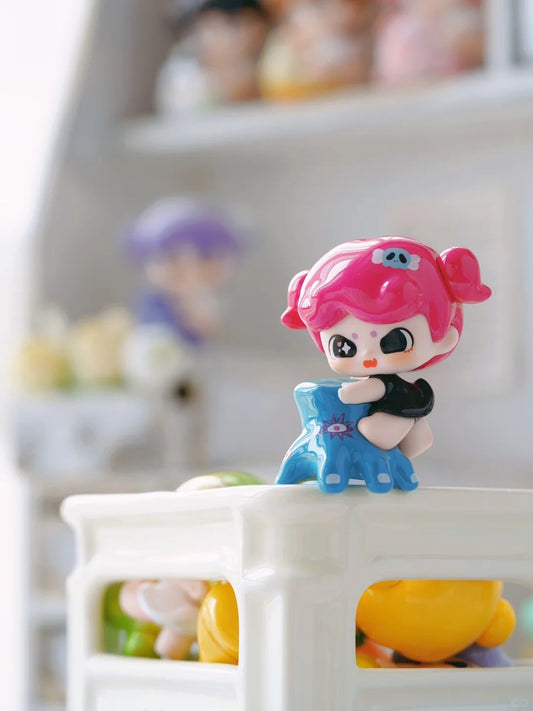 XAXA -give me a hug mini blind box